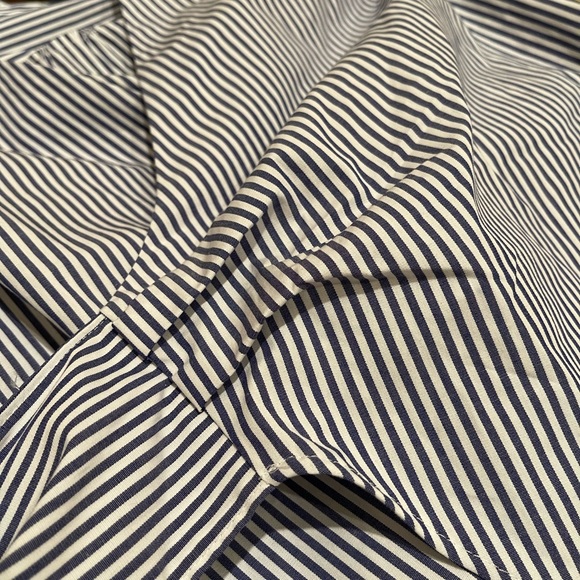 J.Crew Blue and White Striped Wrap blouse Xs NWT - Picture 8 of 10